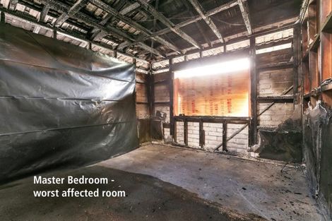 Photo of property in 2/21a Ludlow Terrace, Totara Vale, Auckland, 0627