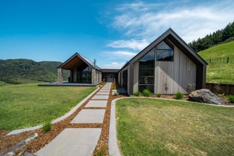 Photo of property in 74 Packtrack Road, Thames, 3577