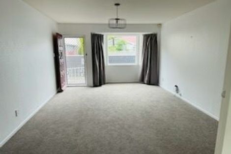 Photo of property in 2/53 Ludlam Crescent, Woburn, Lower Hutt, 5010