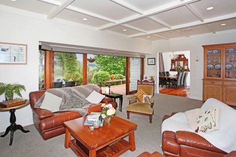 Photo of property in 374 Whitford Park Road, Whitford, Manurewa, 2576