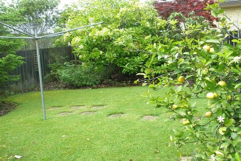 Photo of property in 2/98 Simmental Crescent, Somerville, Auckland, 2014