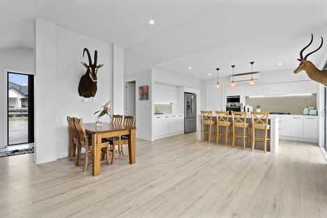 Photo of property in 51 Baxter Michael Crescent, Cambridge, 3434