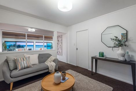 Photo of property in 17 Brigantine Drive, Beach Haven, Auckland, 0626