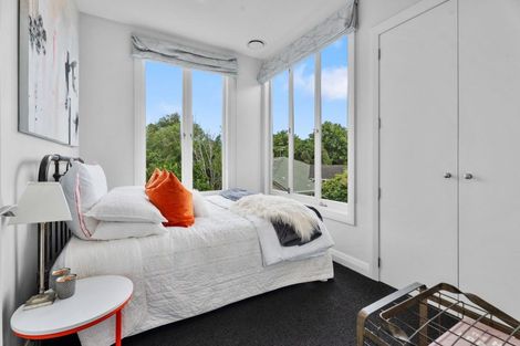 Photo of property in 16 Golf Road, Epsom, Auckland, 1023