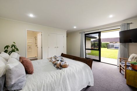 Photo of property in 162 Cumberland Drive, Flagstaff, Hamilton, 3210