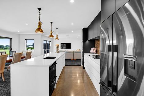 Photo of property in 90 Peters Road, Kaimiro, 4371