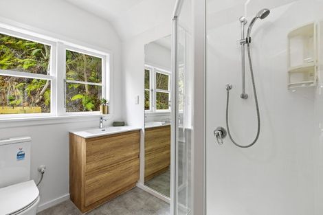 Photo of property in 128 Manuka Street, Stokes Valley, Lower Hutt, 5019