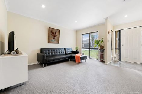 Photo of property in 21 Whitbourne Heights, Manurewa, Auckland, 2105