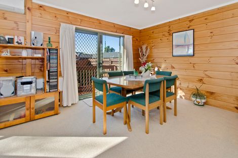 Photo of property in 25 Muirfield Street, Wattle Downs, Auckland, 2103