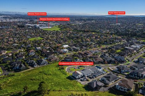 Photo of property in 13 Maureen Close, East Tamaki Heights, Auckland, 2016