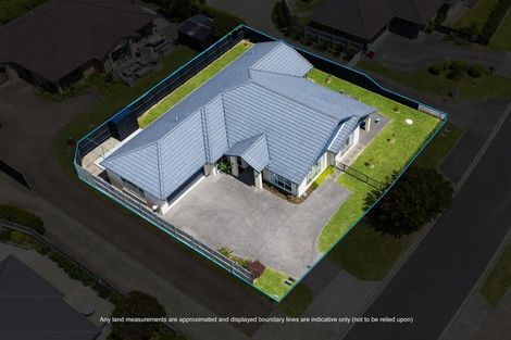 Photo of property in 8a Maple Lane, Huapai, Kumeu, 0810