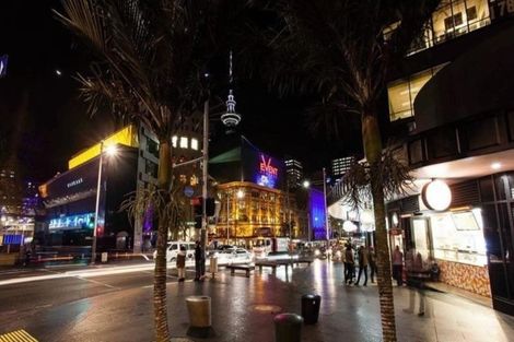 Photo of property in Queen's Residences, 2004/8 Airedale Street, Auckland Central, Auckland, 1010