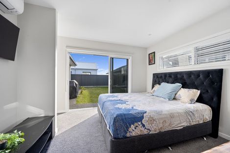 Photo of property in 48 Kenny Road, Te Awa, Napier, 4110