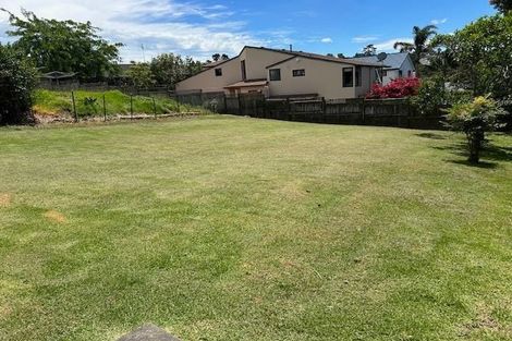 Photo of property in 2/70 Gladstone Road, Northcote, Auckland, 0627