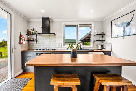 Photo of property in 274 Pigs Head Road, Whakapara, Hikurangi, 0184