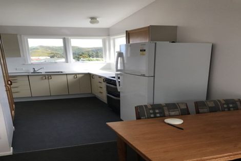 Photo of property in 17 Manitoba Place, Kingston, Wellington, 6021