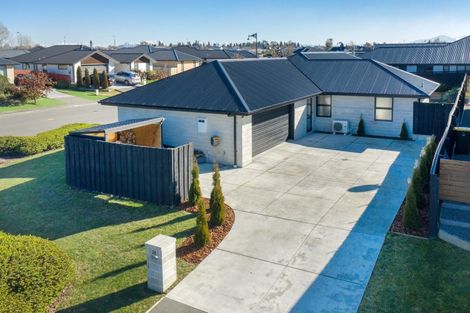 Photo of property in 28 Redhaven Rise, Netherby, Ashburton, 7700