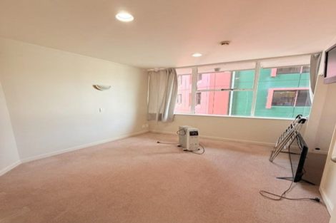 Photo of property in Terrace Tower Apartments, 8b/126 The Terrace, Wellington Central, Wellington, 6011