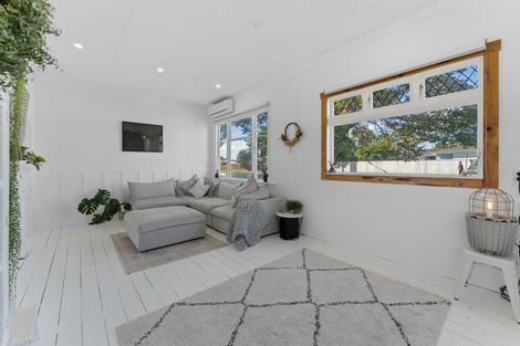 Photo of property in 32 Brookes Street, Inglewood, 4330