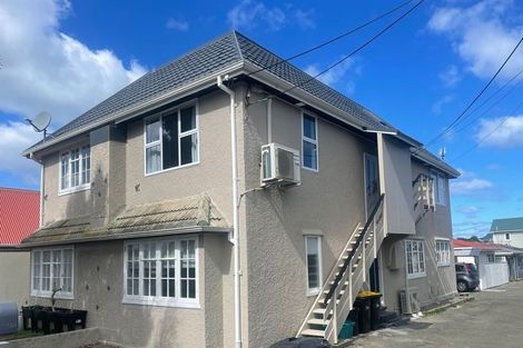 Photo of property in 42b Apu Crescent, Lyall Bay, Wellington, 6022