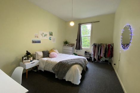 Photo of property in 74 Fairlie Terrace, Kelburn, Wellington, 6021