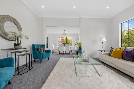 Photo of property in 13 Malahide Drive, Flat Bush, Auckland, 2019