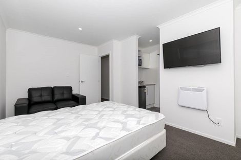 Photo of property in 4/188 Old Farm Road, Hamilton East, Hamilton, 3216