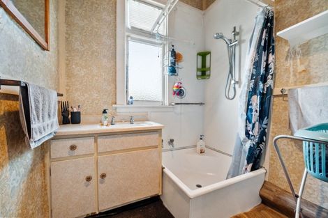 Photo of property in 3 Plunket Street, Omakau, 9376