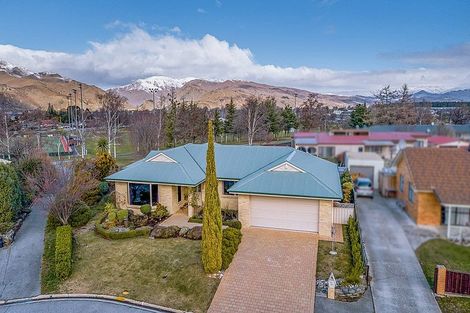 Photo of property in 17 Orchard Place, Cromwell, 9310