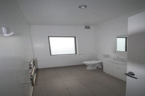 Photo of property in 1/2 Chelmsford Street, Ngaio, Wellington, 6035