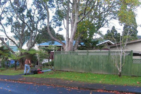 Photo of property in 37 Rimutaka Place, Titirangi, Auckland, 0604