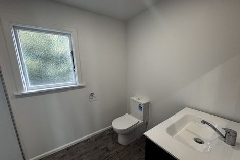 Photo of property in 4 Gladson Avenue, Sockburn, Christchurch, 8042