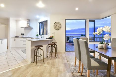 Photo of property in 21b Siesta Terrace, Gulf Harbour, Whangaparaoa, 0930
