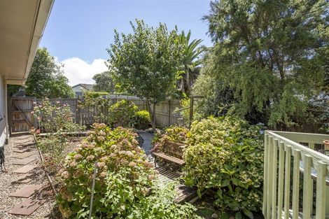 Photo of property in 144 Pigeon Mountain Road, Half Moon Bay, Auckland, 2012