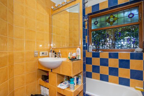 Photo of property in 3 Gibson Street, Seaview, Timaru, 7910