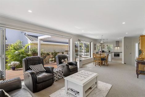 Photo of property in 2/67 Nelson Street, Howick, Auckland, 2014