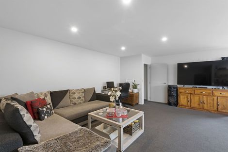 Photo of property in 137a Wilsons Road, Saint Martins, Christchurch, 8022