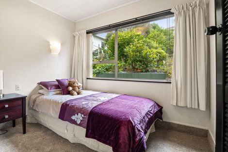 Photo of property in 62 Easther Crescent, Kew, Dunedin, 9012