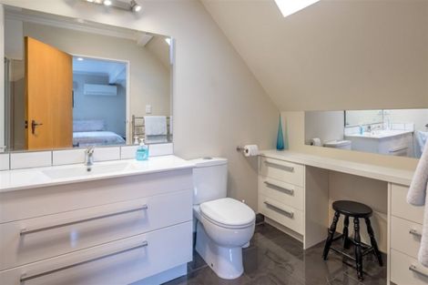 Photo of property in 42 Kent Street, Levin, 5510