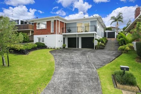 Photo of property in 14 Welland Place, Hillcrest, Auckland, 0627