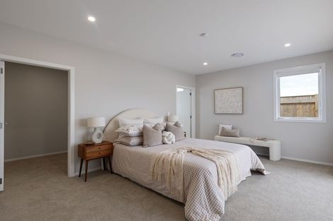 Photo of property in 44 Solitude Crescent, Kelvin Grove, 4470