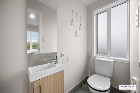 Photo of property in 35 Arrowsmith Drive, Flat Bush, Auckland, 2019