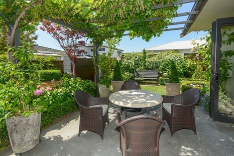 Photo of property in 25a Chambers Street, Havelock North, 4130