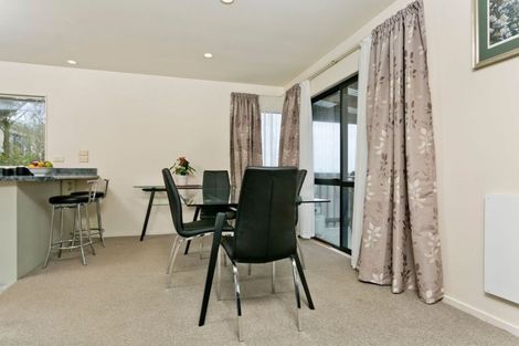 Photo of property in 2/19 Sapphire Place, Bayview, Auckland, 0629