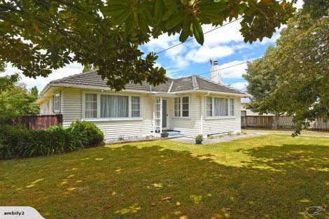 Photo of property in 29 Oxford Crescent, Ebdentown, Upper Hutt, 5018