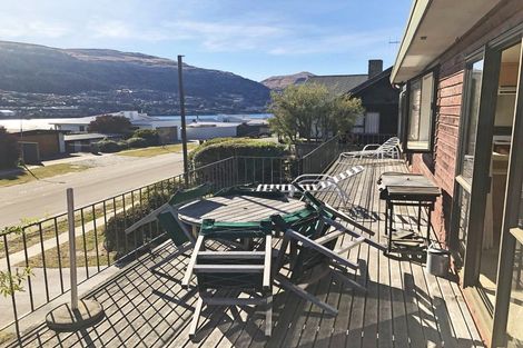 Photo of property in 17 Oregon Drive, Kelvin Heights, Queenstown, 9300