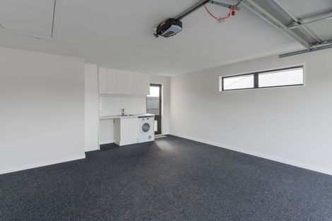 Photo of property in 11 Evelyn Crescent, Marshland, Christchurch, 8083