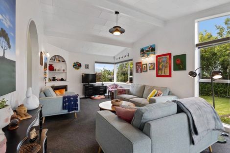 Photo of property in 15d Saint Ives Grove, Whalers Gate, New Plymouth, 4310