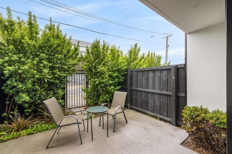 Photo of property in 2/8 New Brighton Road, Shirley, Christchurch, 8061