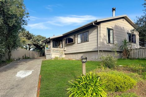 Photo of property in 6 Harrod Avenue, Foxton Beach, Foxton, 4815